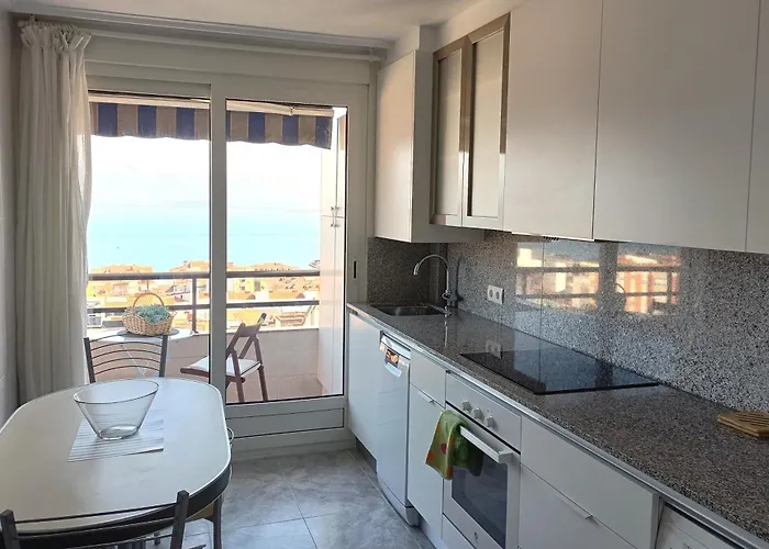 Апартаменты Piso Centrico Con Vistas Al Mar